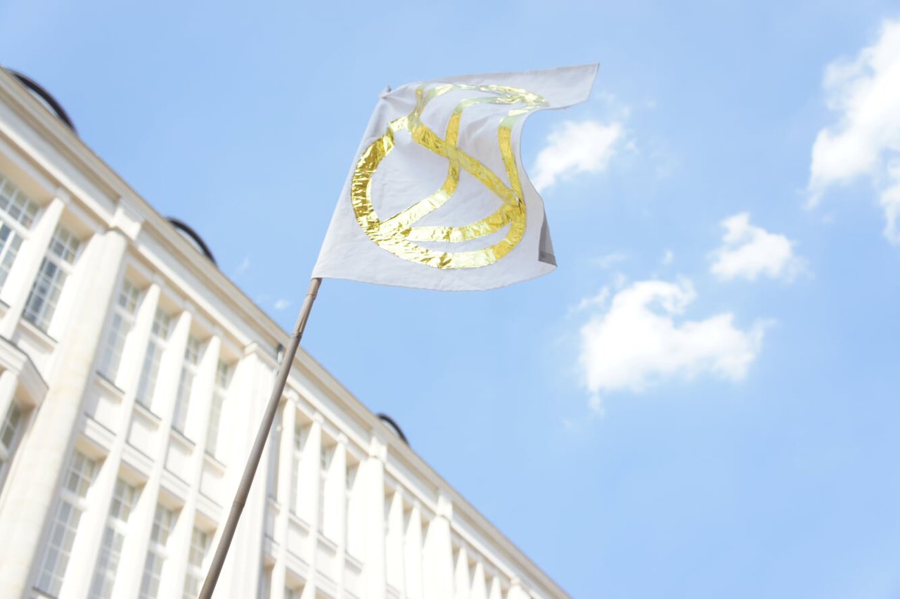 XR-Infostand an der alten Oper