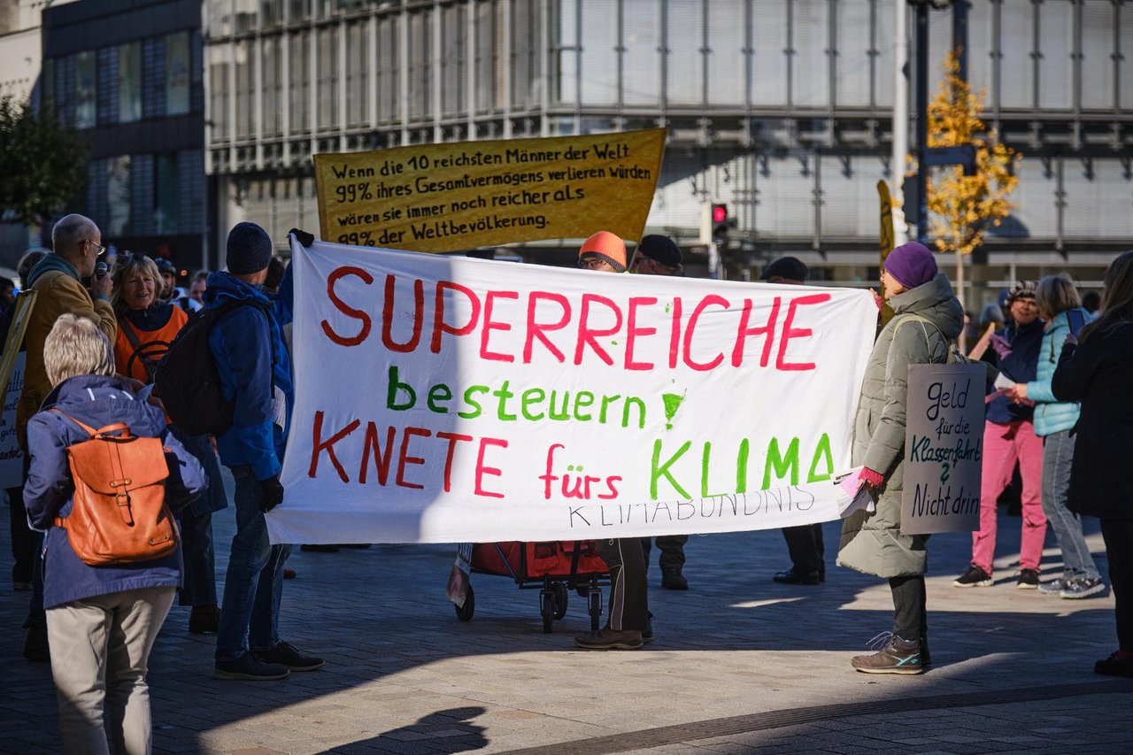 18.10.25 Überreiche besteuern